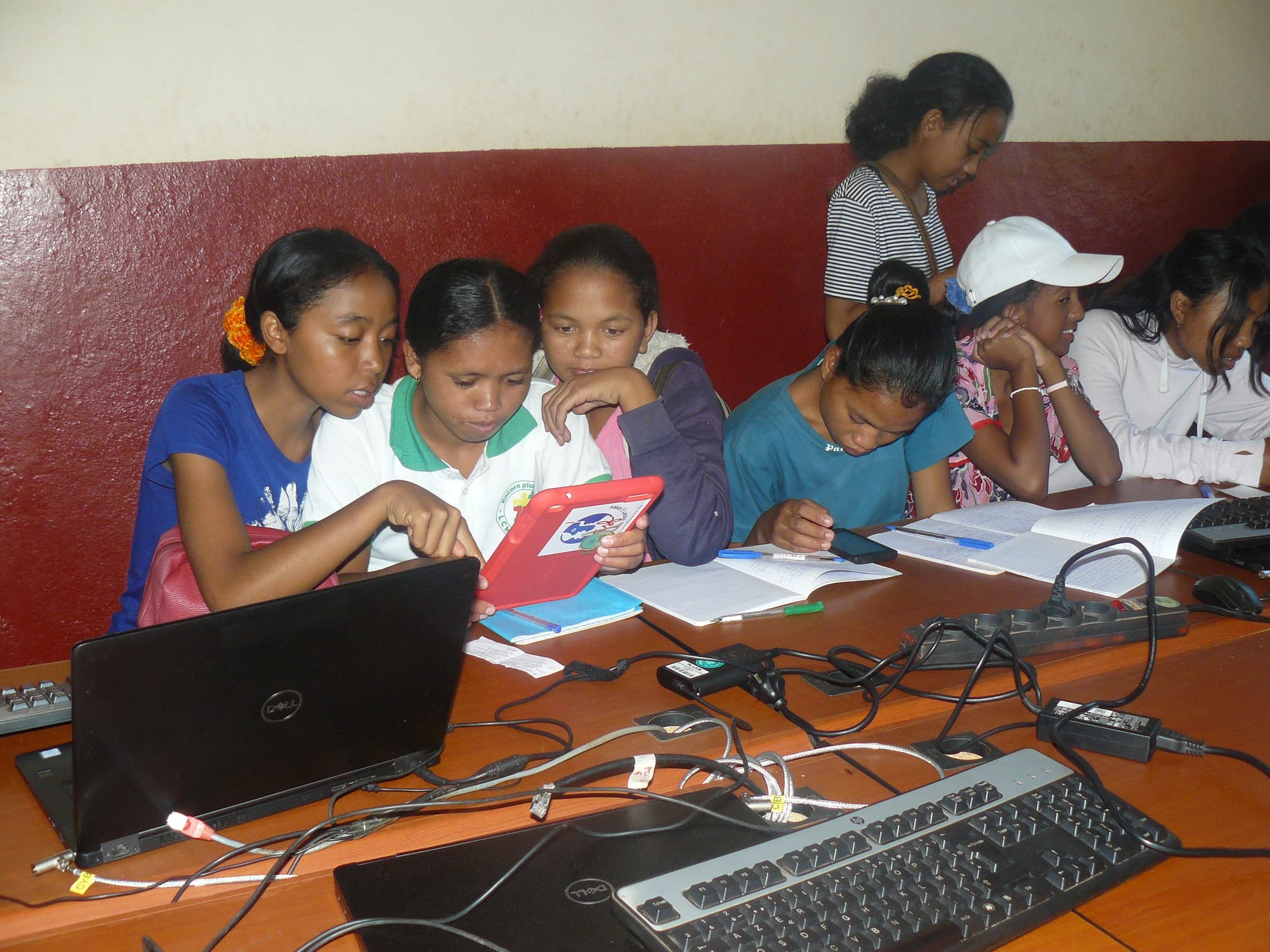 TSF News: L'accès des femmes à la technologie à Madagascar et l'implication des refuges en Amérique latine