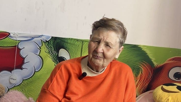 Rencontrez Vira : « Nous voulons vraiment que la guerre se termine », et : Comment se préparer aux ouragans