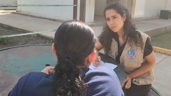 Rencontre avec Julia, déplacée au Mexique : "La communication entre parents et enfants est cruciale